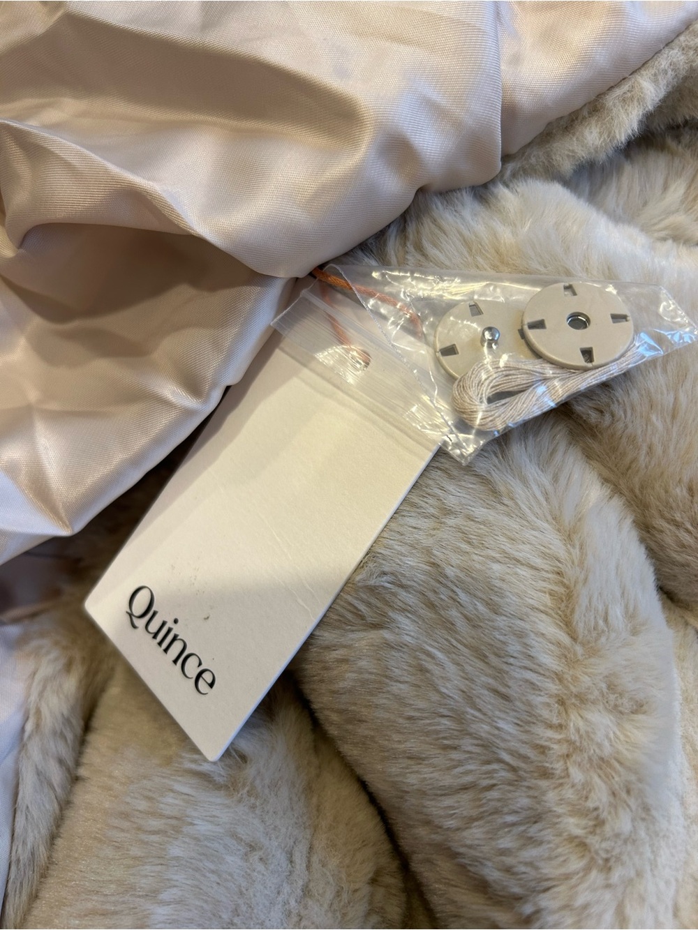 Quince Hooded Faux-Fur Jacket Size Small NWT - Picture 7 of 7